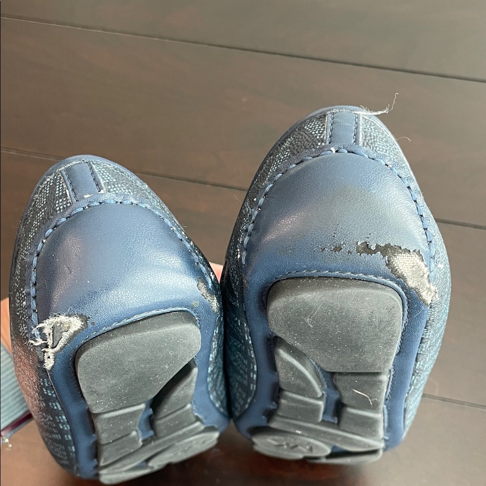 Michael Kors Navy Blue Logo Flats - Picture 4 of 9